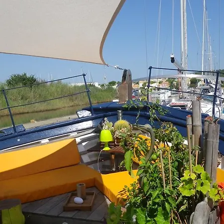 L'ephebe D'agde Botel Agde